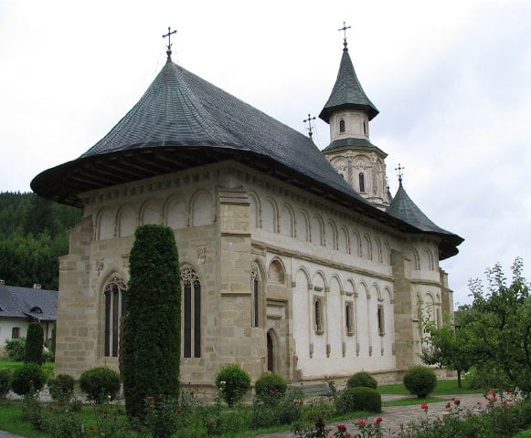 manastirea putna 2