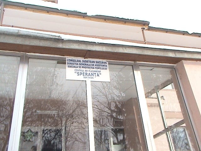 Program De Consiliere Pentru Copiii Din Centrul De Plasament SperanÅ£a Si Casa De Tip Familial ColÅ£ Alb DupÄƒ Arestarea Unui Supraveghetor De Noapte Acuzat De Pornografie InfantilÄƒ