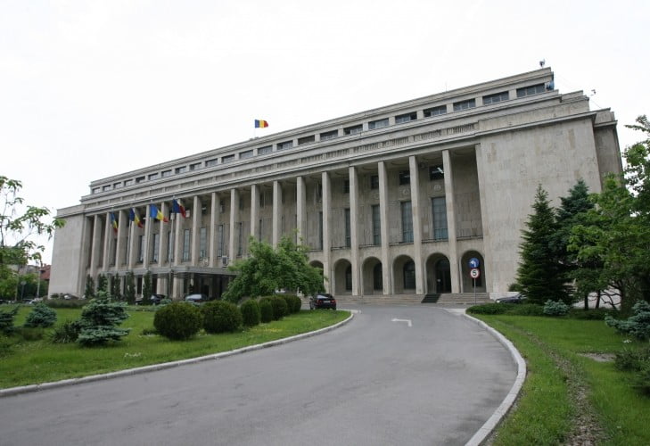 big_001-palatul-victoria