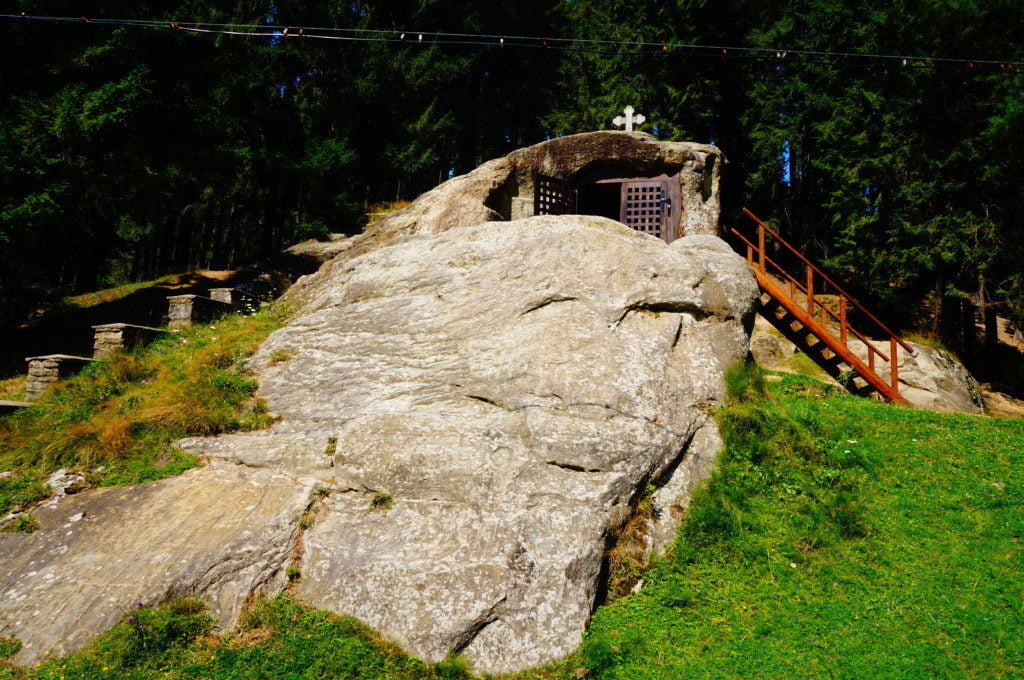 Chilia_lui_Daniil_Sihastrul_commons.wikimedia.org