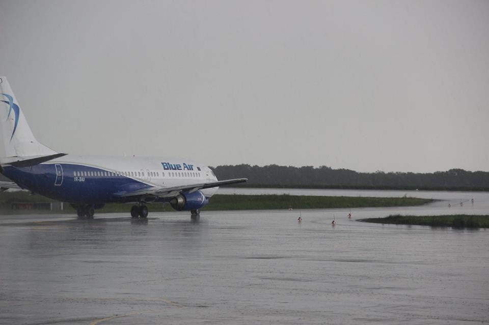 aeroport blue air pasageri check in (6)