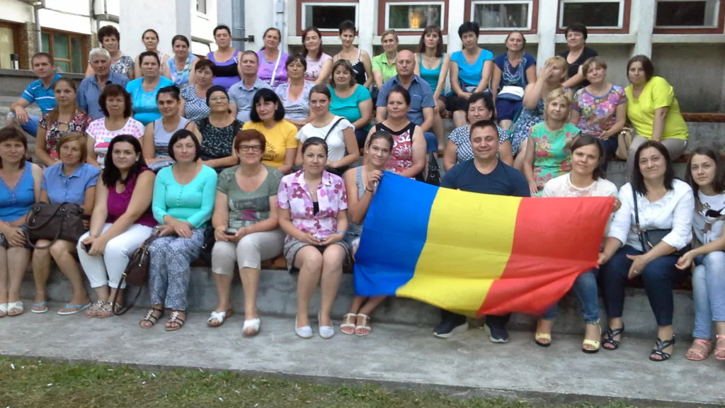 poză grup basarabeni în Suceava
