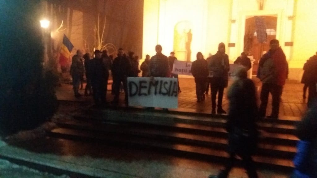 Protestele ContinuÄƒ La Suceava DupÄƒ Abrogarea Oug 13 2017 Am CaÈ™tigat O BÄƒtÄƒlie Dar Nu RÄƒzboiul Demisia