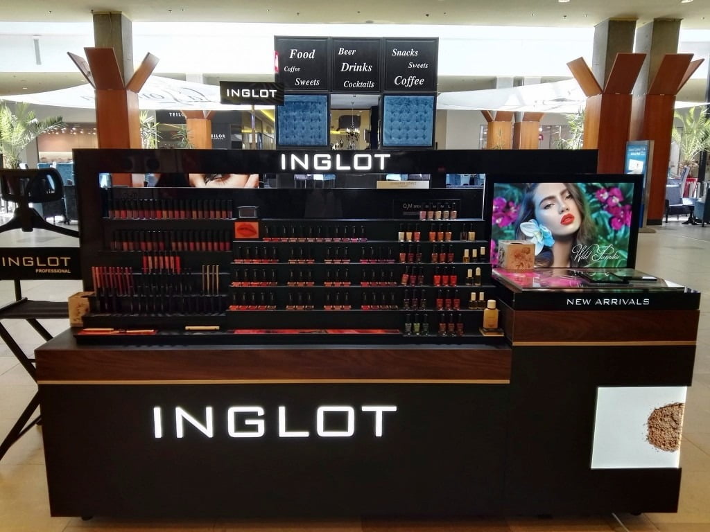 în Iulius Mall S A Inaugurat Primul Magazin Din Suceava Al Brandului