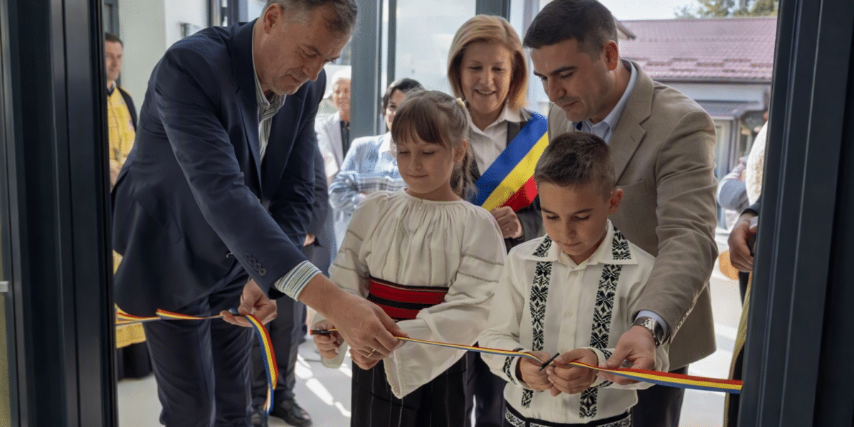 Consiliul Județean Vaslui face angajări la „Achiziții Publice”. Postul vizează gestionarea contractelor de transport județean